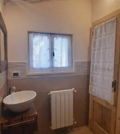Oda ve Kahvaltı La Corte Dei Cerri, Il Tornio 3*