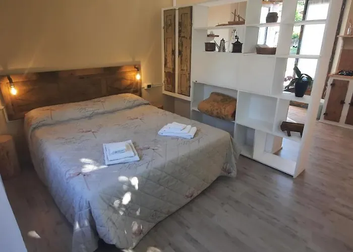 La Corte Dei Cerri, Il Tornio Bed & Breakfast 3*